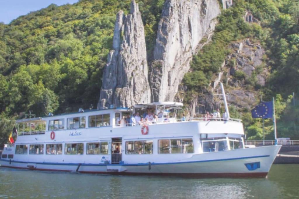 Laissez-Vous Enchanter Par La Vallee De La Meuse Hastiere-par-dela ภายนอก รูปภาพ